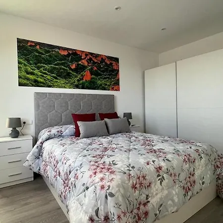 Piso Nuevo En El Casco Antiguo Ponferrada